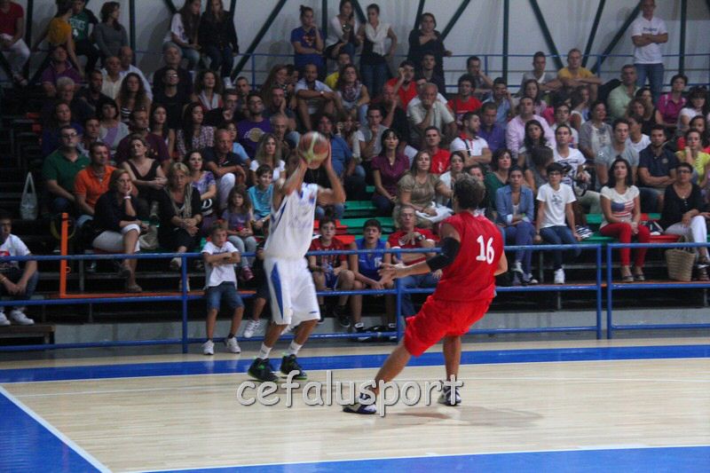 120922_basket 102_tn.jpg